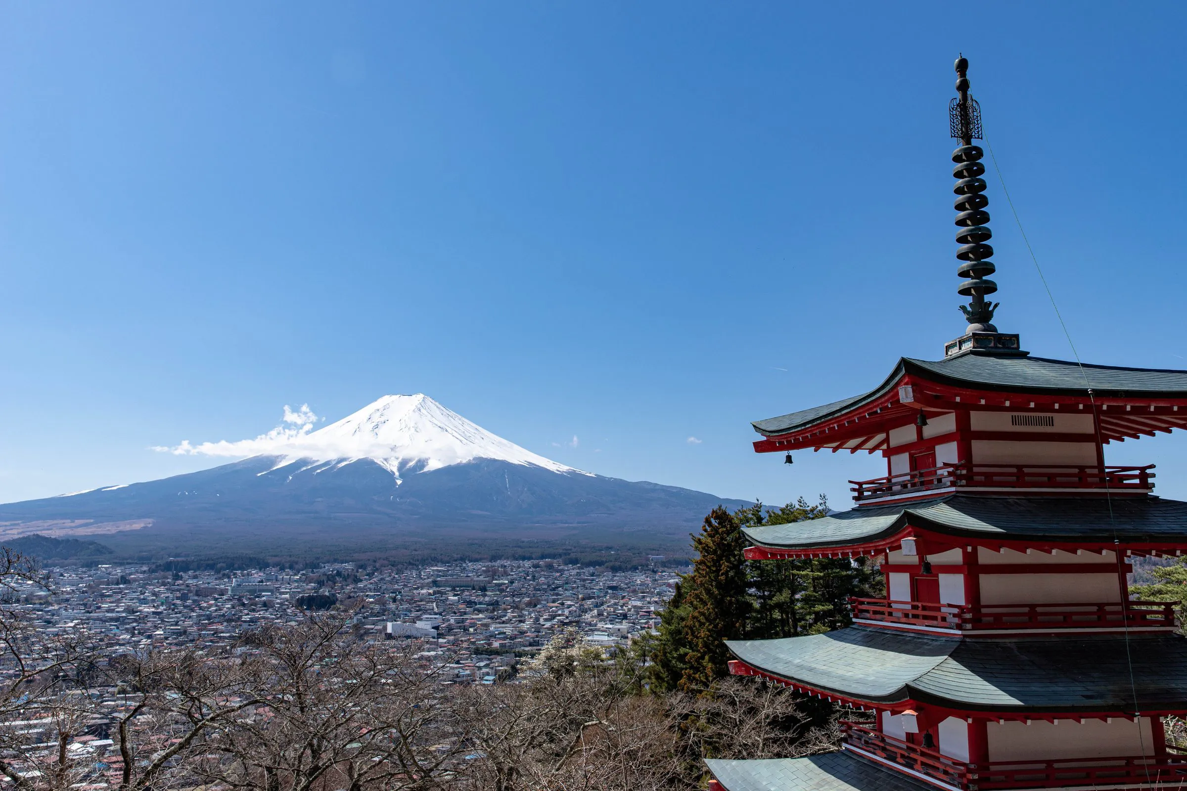 富士と五重塔 — Fuji and the Pagoda